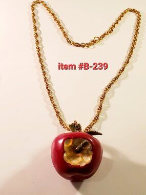 1 Gold Chain Necklace with Pendant, item # B-239.,  wt. 44 grams.